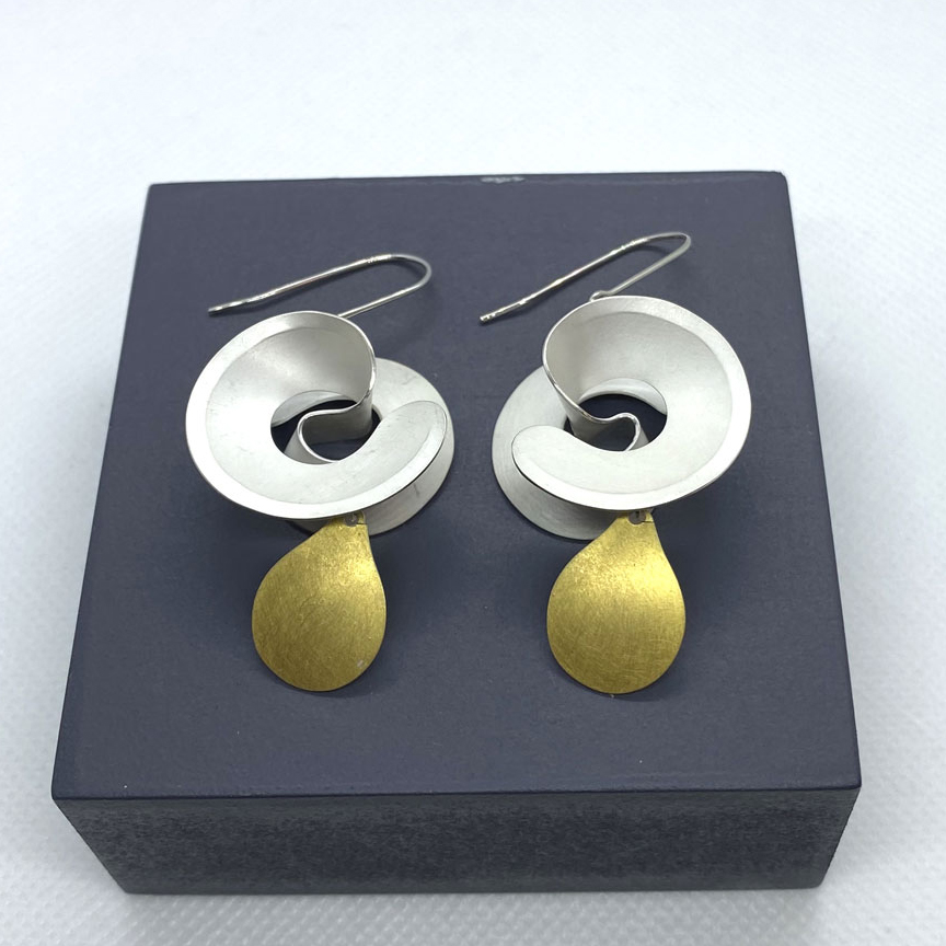 Jewellery showcase